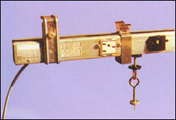 照明母線(xiàn)槽